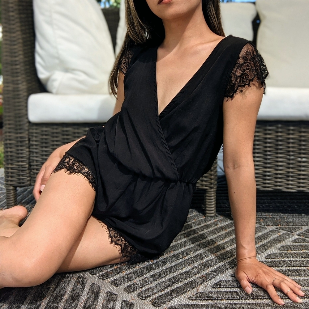 Kimchi Blue | Black Romper with Lace